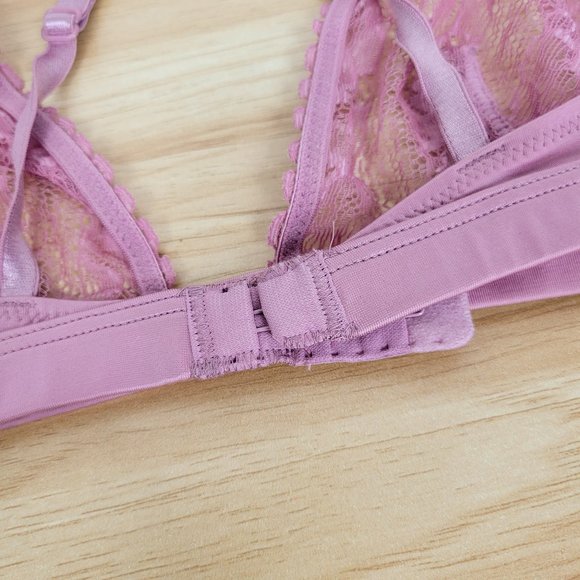 Calvin Klein Soft Pink Lace Bralette - Picture 3 of 5